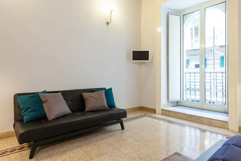 Duomo 22 - Bh 50 Apartment Naples Italy